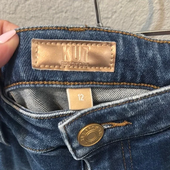 Blue Ankle Cropped Jeans with Distressed Details - Picture 2 of 5